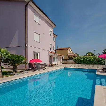 Cozy In With Wifi * Fažana