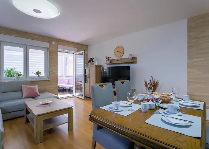 Cozy In With Wifi Fažana